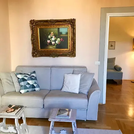 Appartement La Casa Degli Specchi *